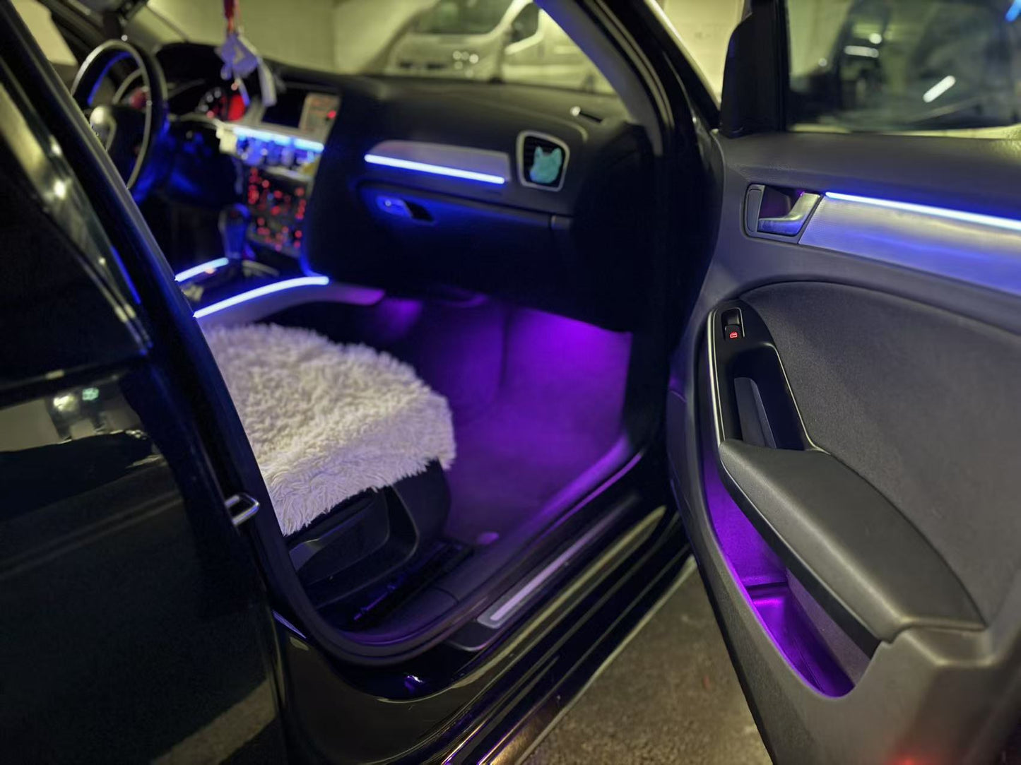 AUDI A5 2017-2022 Ambient Lighting | Dynamic Rainbow Kit